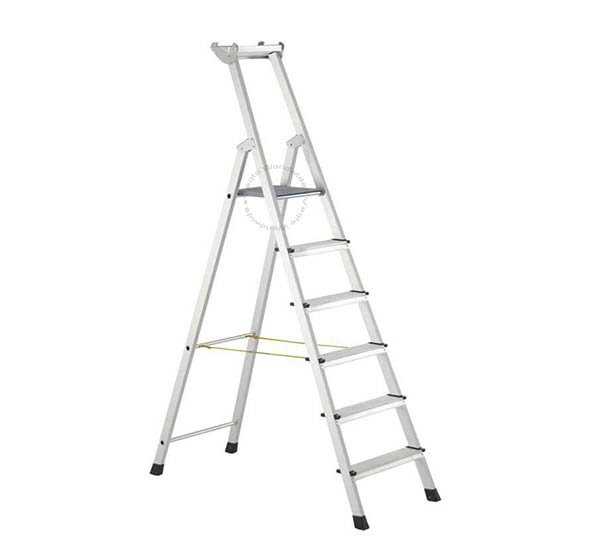 Riveted-Stepladder-with-Treads